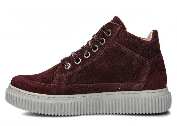 MODELL 6101 Dunkelrot Velours Wax