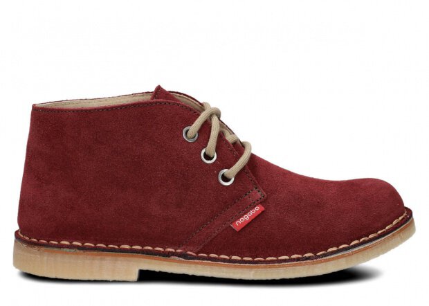 MODELL 082 Dunkelrot VELOURS