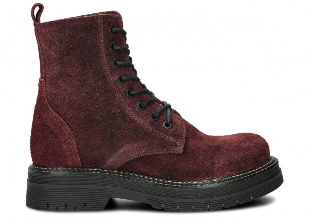 MODELL EV108 Dunkelrot Velours Wax